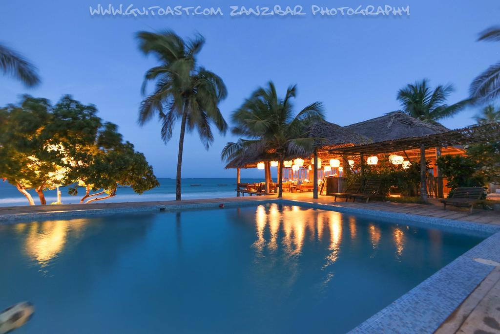 Albatross Ocean View Hotel Dongwe Exterior photo