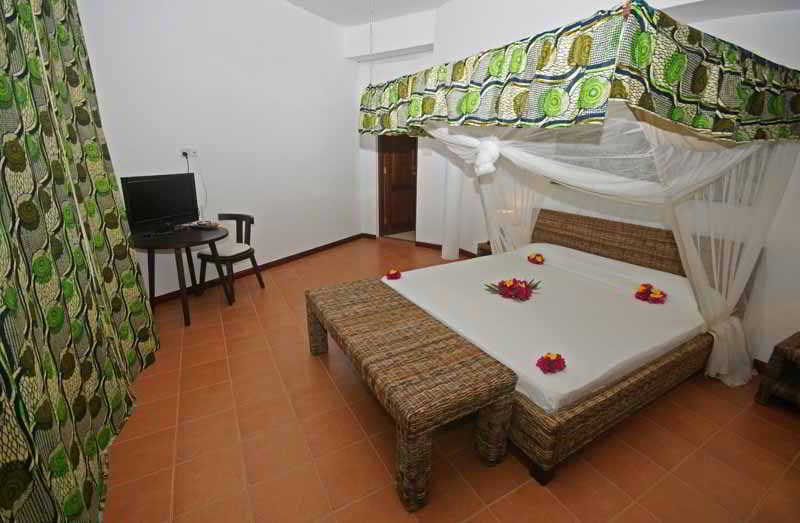 Albatross Ocean View Hotel Dongwe Exterior photo